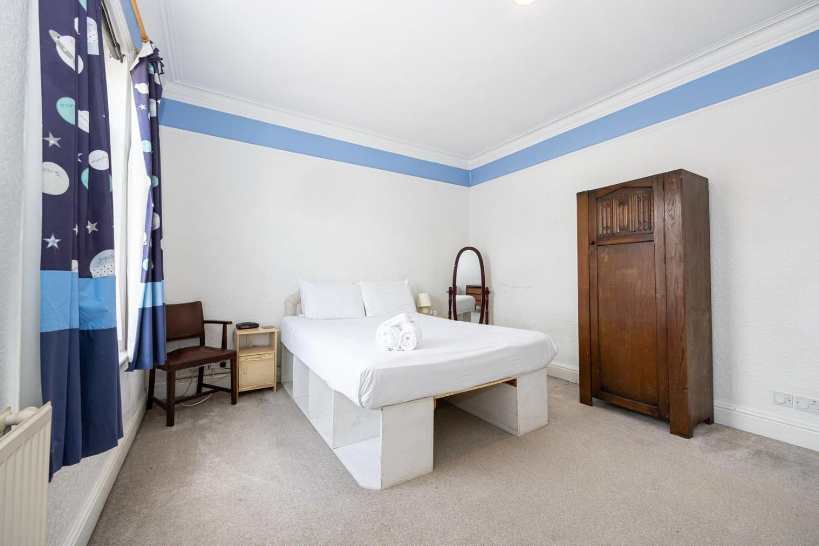 Guestready - Enchanting Life In Gorse Hill Manchester Luaran gambar