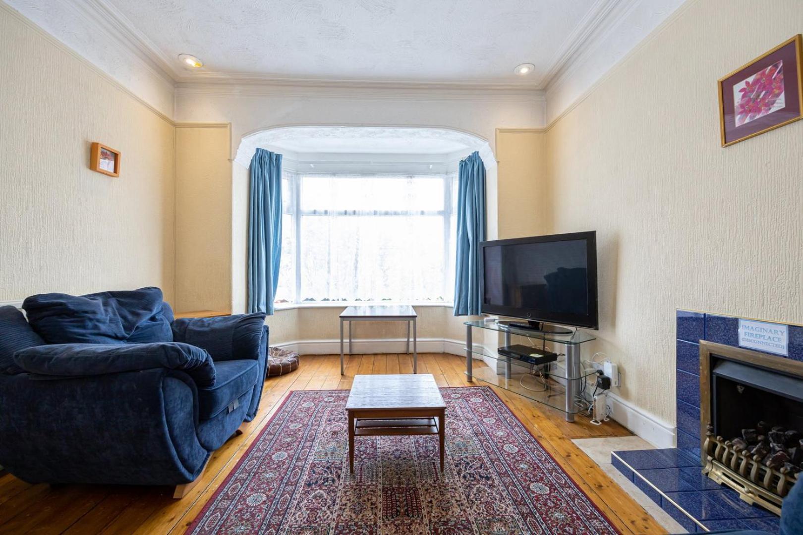 Guestready - Enchanting Life In Gorse Hill Manchester Luaran gambar
