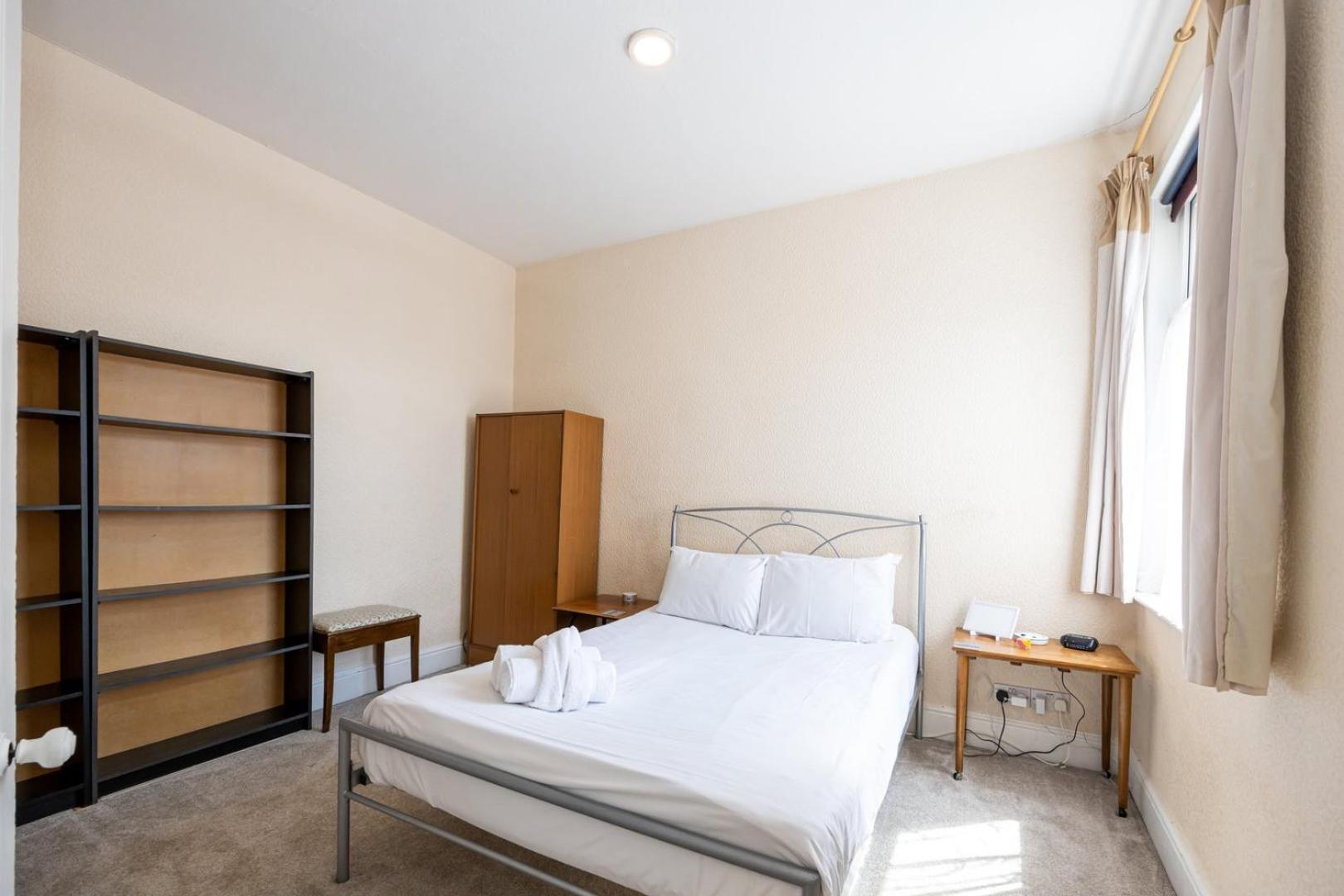 Guestready - Enchanting Life In Gorse Hill Manchester Luaran gambar