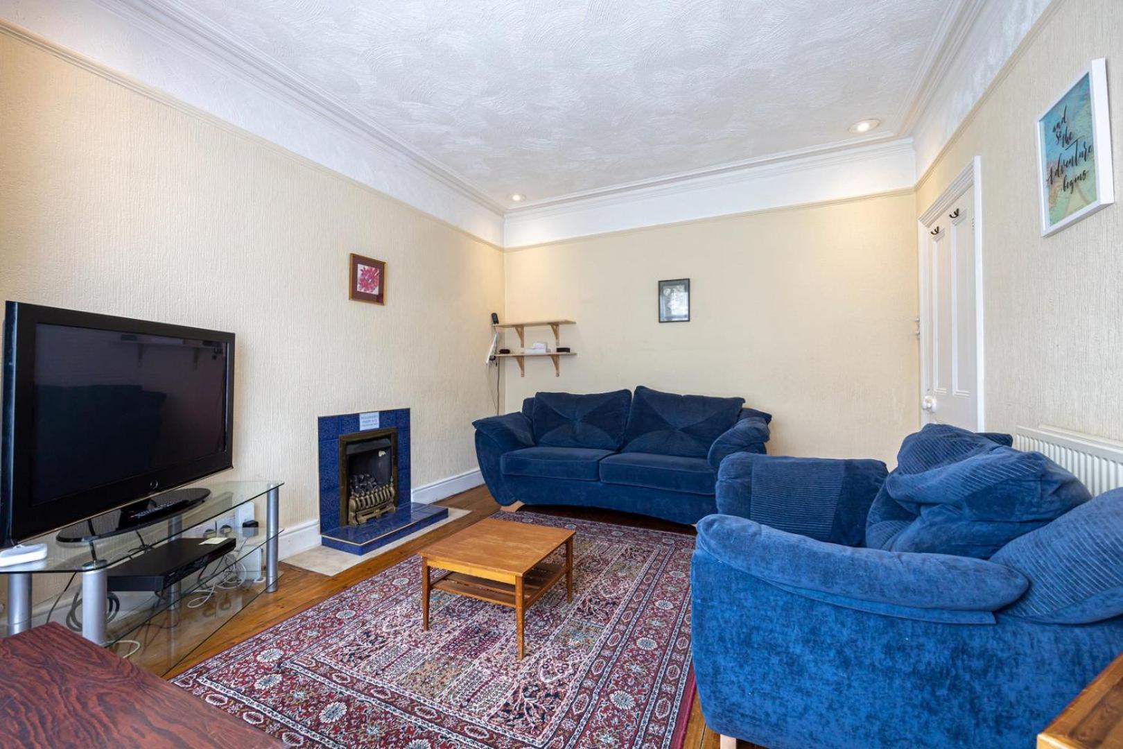 Guestready - Enchanting Life In Gorse Hill Manchester Luaran gambar